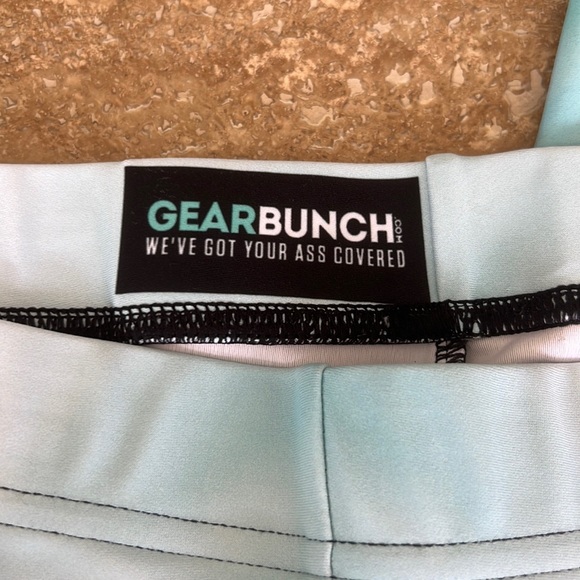 Gearbunch Ornamental Seahorse Leggings - Picture 7 of 13